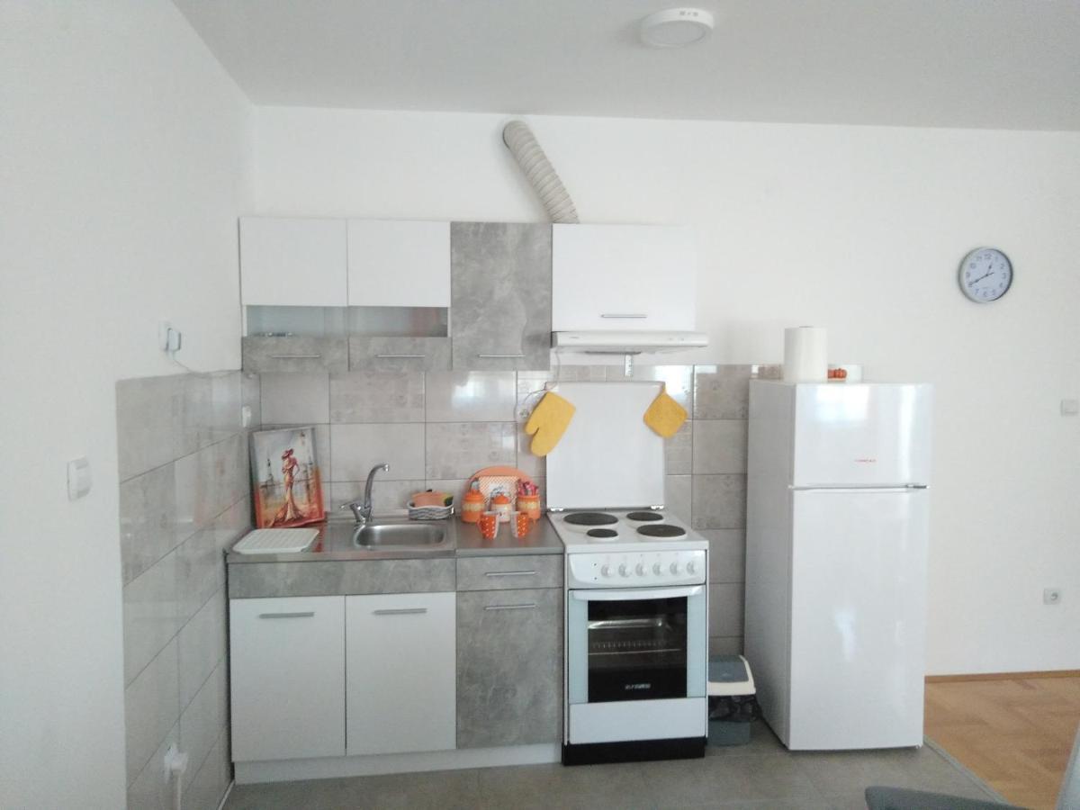 Apartman Maca Pirot Ngoại thất bức ảnh